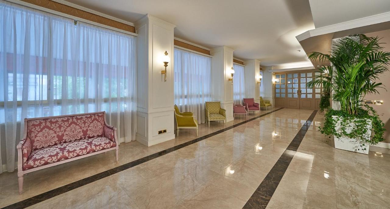 Hotel Astoria Biella Buitenkant foto