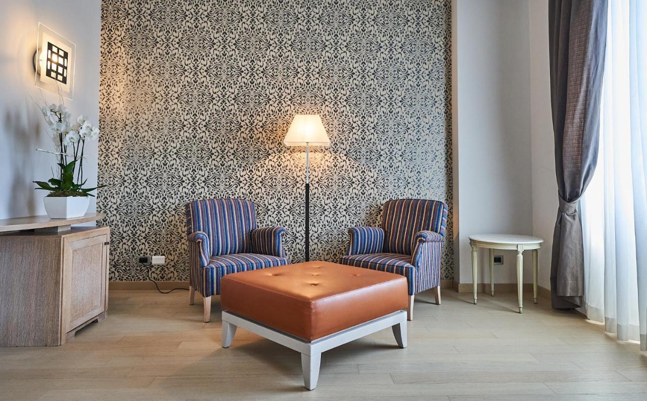 Hotel Astoria Biella Buitenkant foto
