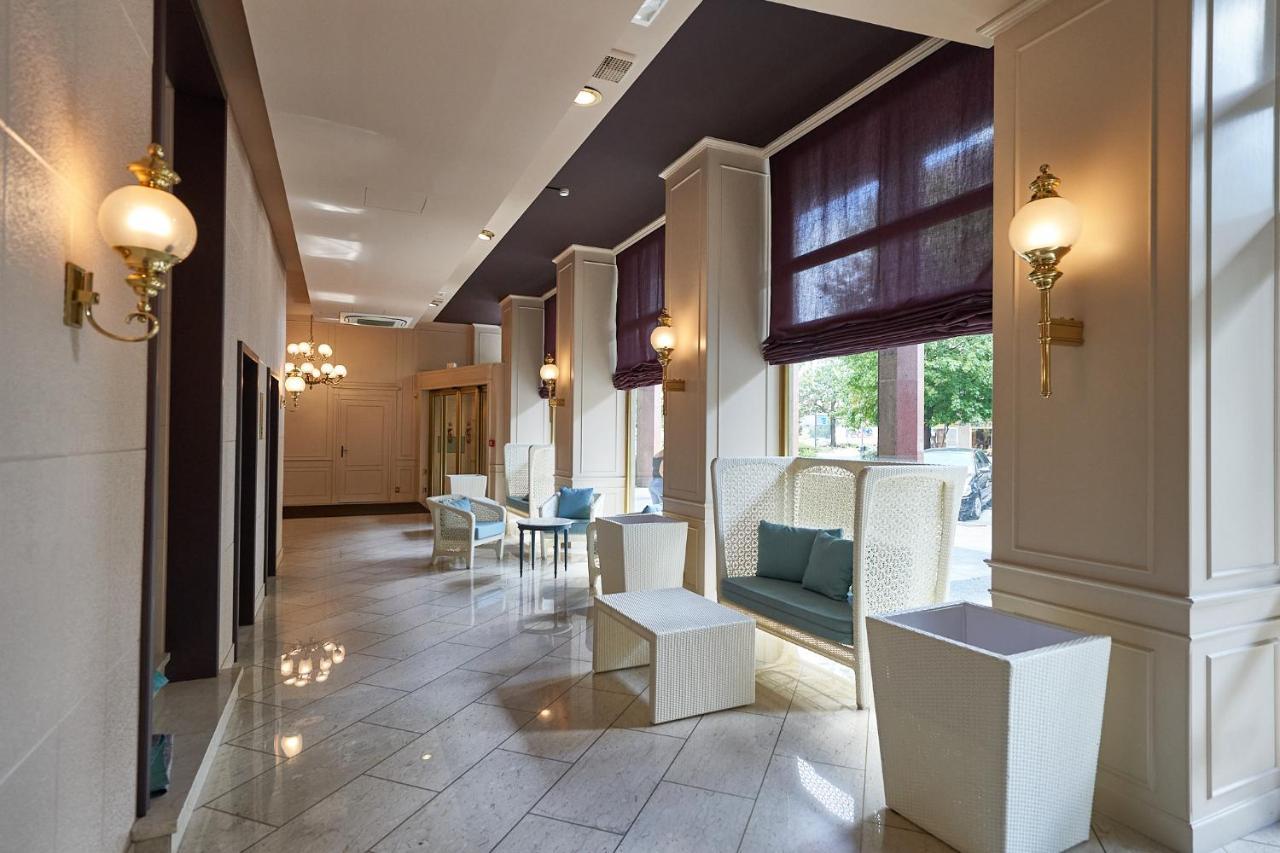 Hotel Astoria Biella Buitenkant foto